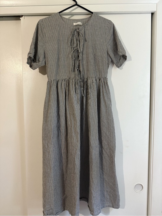Neuflora Dresses & Skirts - Neuflora Dawson Dress